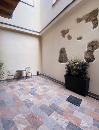 LOVE STORY GUEST HOUSE