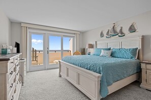 4 bedrooms, iron/ironing board, free WiFi, bed sheets - Beachwalk 302 - Oceanfront, 4 Bedroom, 4 Bath Condo (Pine Knoll Shores)