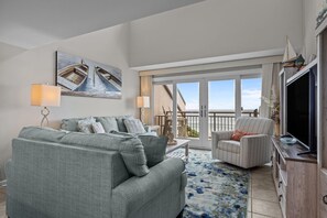 Smart TV - Beachwalk 302 - Oceanfront, 4 Bedroom, 4 Bath Condo (Pine Knoll Shores)
