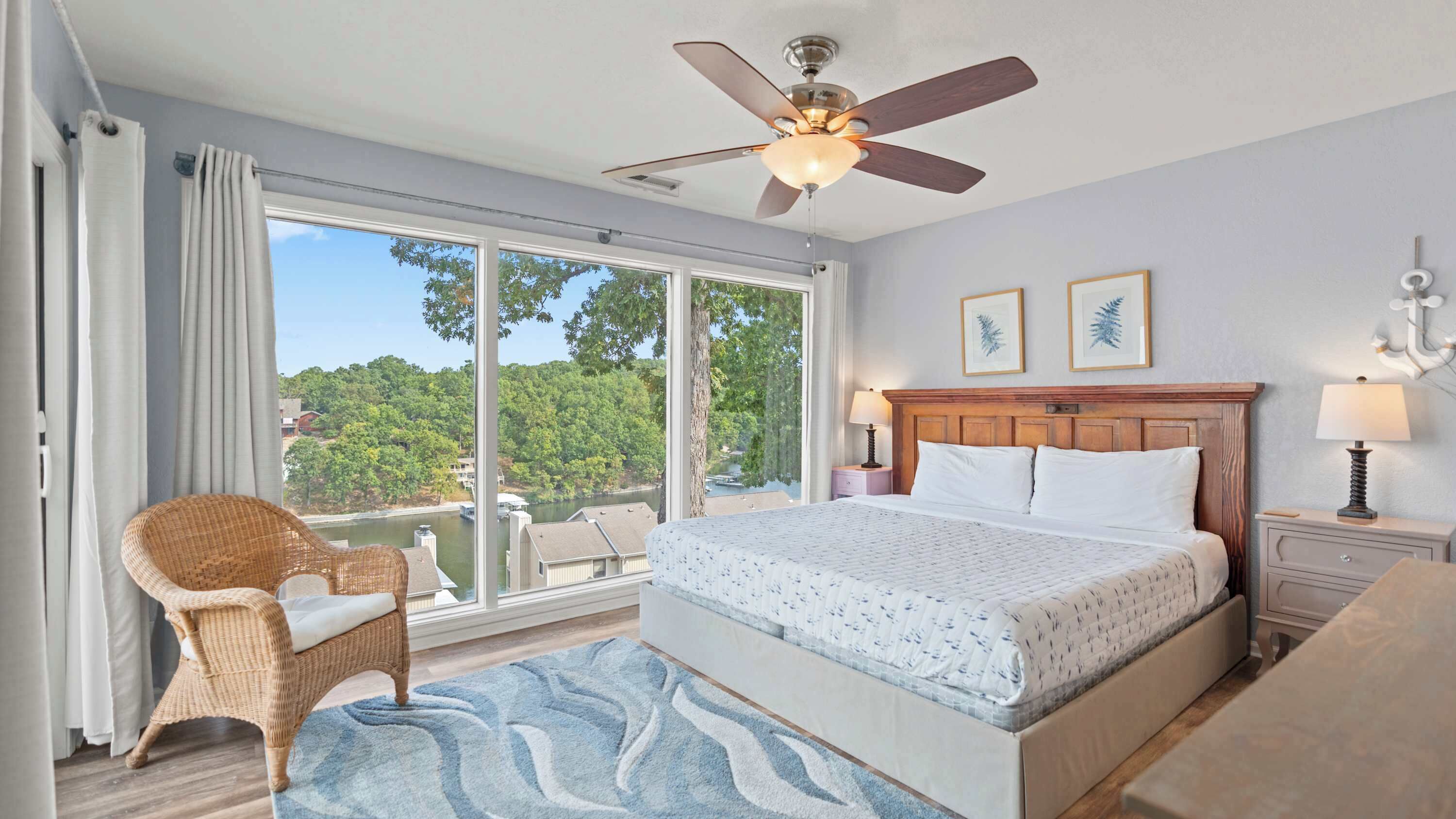 公寓客房, 多張床, 陽台 (Indian Pointe Lake View) | 2 間臥室、獨特裝潢、布置獨特