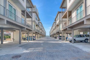 Property grounds - Cottage for 8 | Free Activities | Pool | Beach (Gulf Shores)