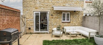 Silverstone Paddock Retreat