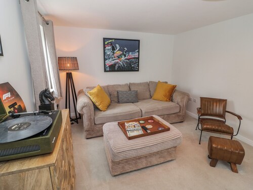 Silverstone Paddock Retreat