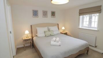 3 bedrooms, individually decorated, individually furnished, free WiFi