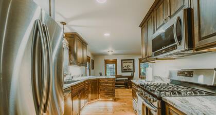 Spotted Bear Cabin - For 6