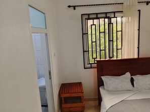 2 عدّة غرف نوم ومكتب ومكواة/لوح كي وواي فاي مجانًا