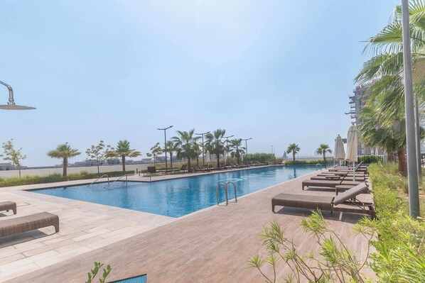 Pool - StayShort - Damac Hills Studio for 2 people with Pool! (Damac Hills)