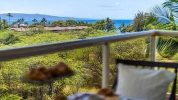 Deluxe Apartment, Balcony, Ocean View | Balcony