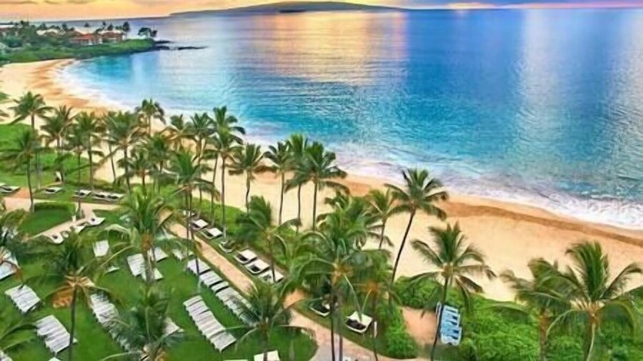 Signature Residences at Maui Banyan