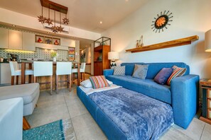 Living area - Casa Mitzi – Your Stylish Escape in Zona Romántica (Puerto Vallarta)