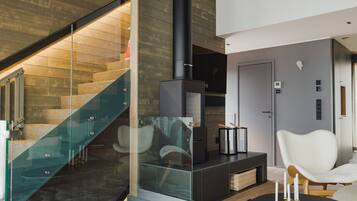 Exclusive Villa, 4 Bedrooms, Hill View | Lobby