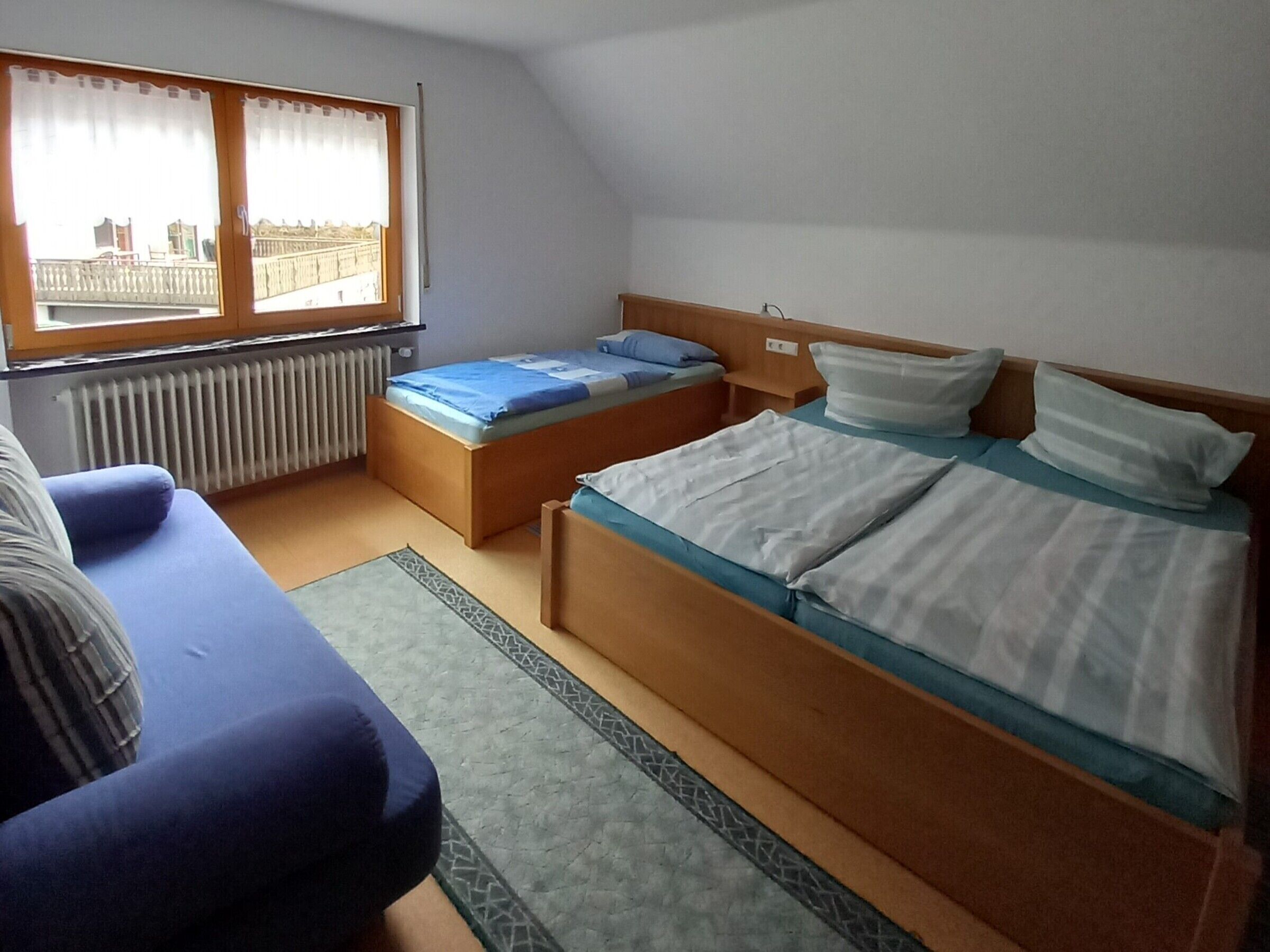 3 makuuhuonetta, Wi-Fi, vuodevaatteet