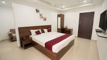 Standard Double Room | Ruang kerja komputer riba, Wi-fi percuma, cadar katil