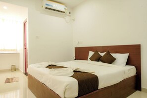 Laptop workspace, free WiFi, bed sheets - JR Service Apartment  (Coimbatore)