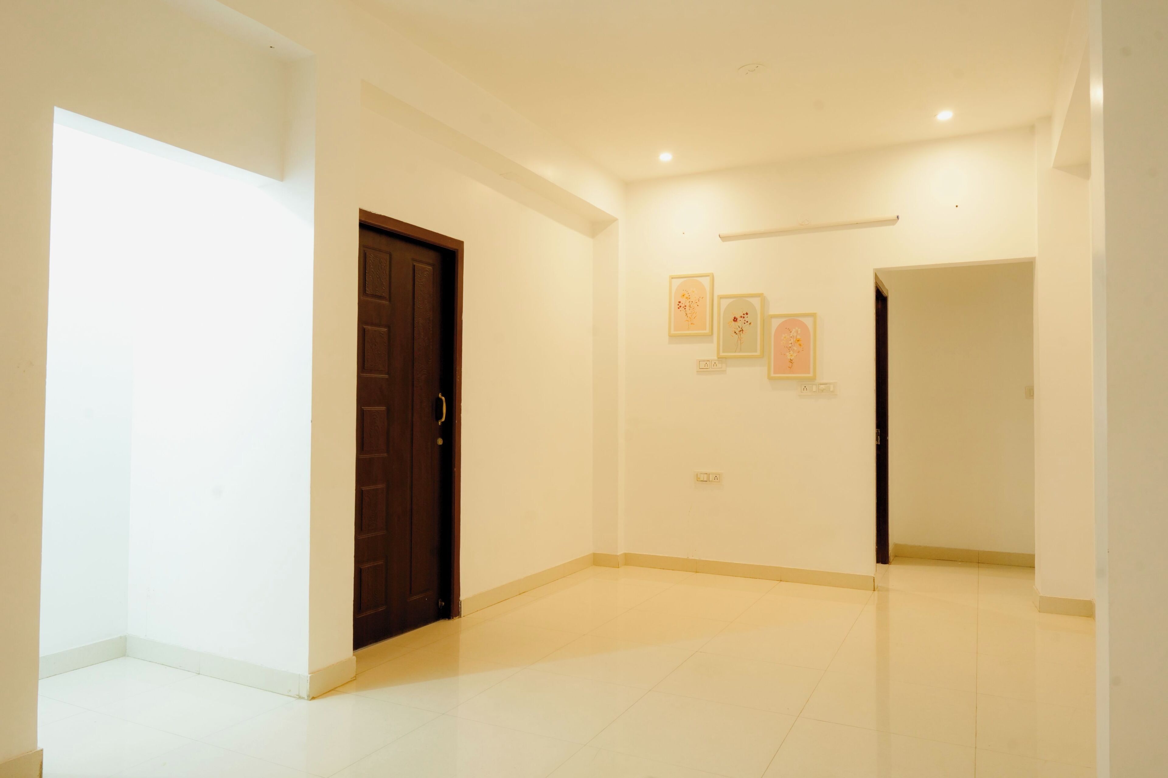 One-Bedroom Apartment with City View | Living area | 32-inch LED TV with satellite channels