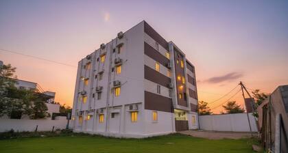 JR Service Apartment