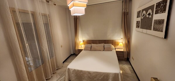 3 Schlafzimmer, Bügeleisen/Bügelbrett, WLAN, Bettwäsche