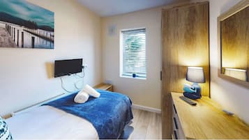 Apartment | Iron/ironing board, free WiFi