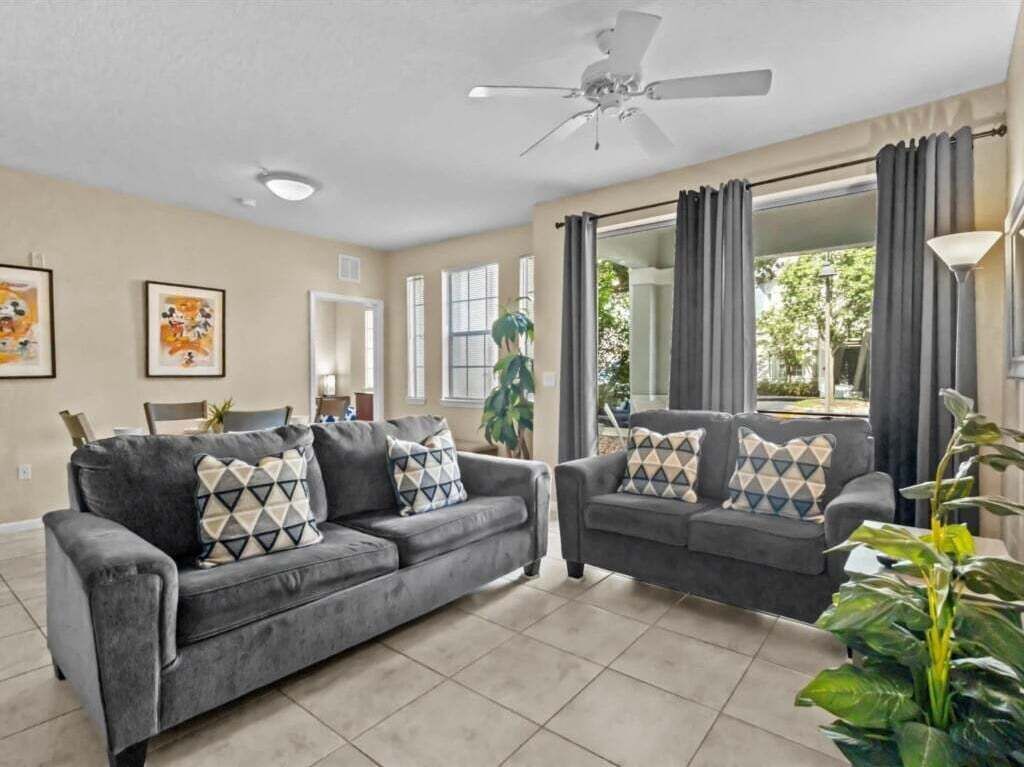 Condo, 2 Bedrooms | Living area