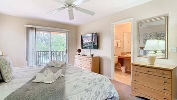 Townhome, 4 Bedrooms | 4 bedrooms, laptop workspace, iron/ironing board, free WiFi