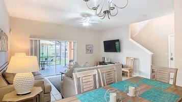 Townhome, 4 Bedrooms | Living area