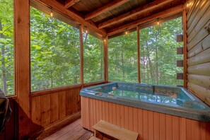 Cabin, 2 Bedrooms | Interior