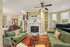 House, Multiple Bedrooms | Living area | Smart TV