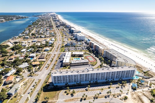 Seacrest 404 2 Bedroom Condo