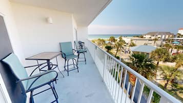 Appart'hĂŽtel, 2 chambres | Enceinte de lâhĂ©bergement