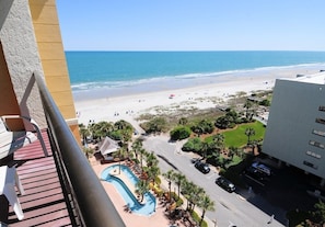 Condo, 1 Bedroom | Property grounds