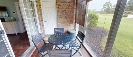 Apartment, 3 Schlafzimmer | Speisen im Freien