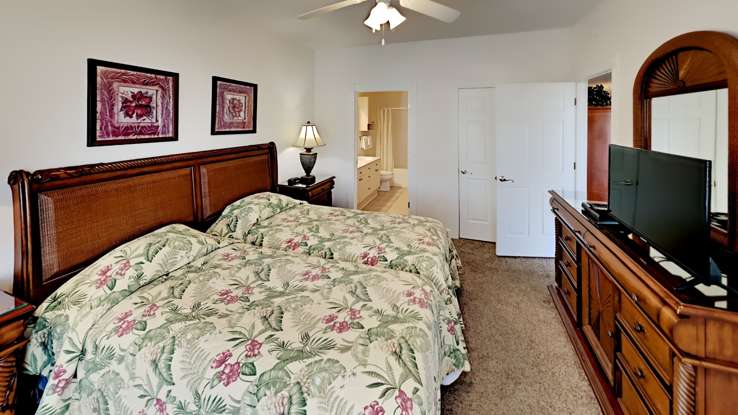 Condo, 3 Bedrooms | 3 bedrooms, free WiFi