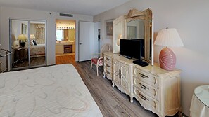 Condo, 2 Bedrooms | 2 bedrooms, free WiFi