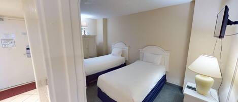 Condo, 2 Bedrooms | 2 bedrooms, free WiFi