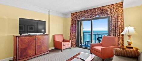 Condo, 2 Bedrooms | Living area