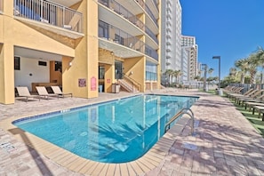 Condo, 2 Bedrooms | Pool