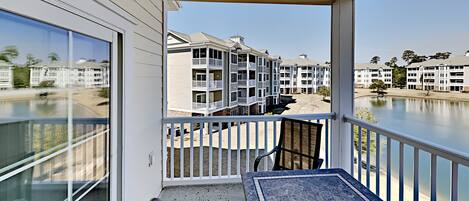 Condo, 3 Bedrooms | Property grounds