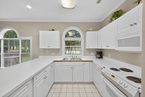 콘도, 침실 2개 | 전용 주방 | 냉장고, 오븐, 커피/티 메이커, 토스터