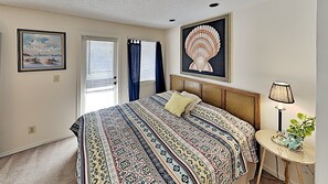 Condo, 2 Bedrooms