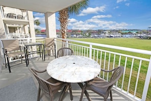 Condo, 4 Bedrooms | Outdoor dining