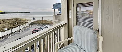 Appart'hôtel, 2 chambres | Enceinte de l’hébergement