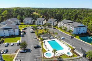 Condo, 2 Bedrooms | Exterior