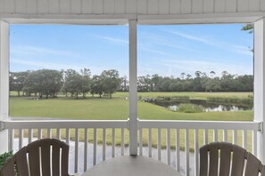 Condo, 2 Bedrooms | Property grounds