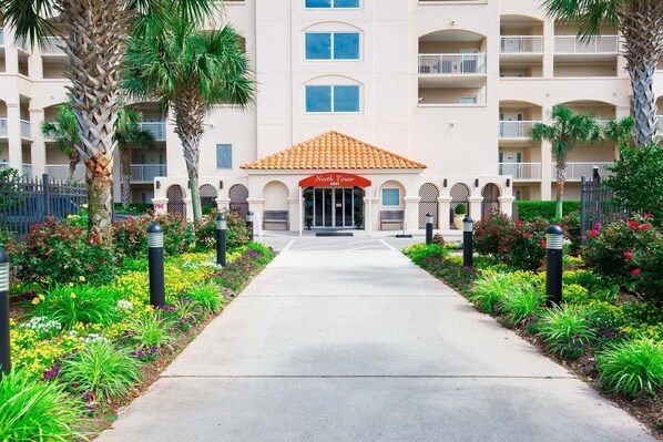 Condo, 3 Bedrooms | Exterior