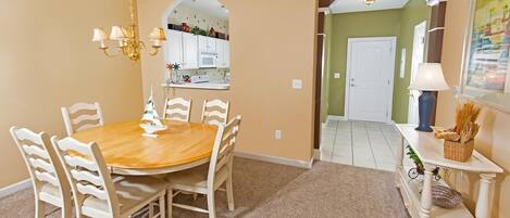 Apartment, 2 Schlafzimmer | Speisen