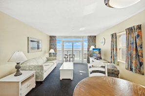 Condo, 2 Bedrooms | Living area