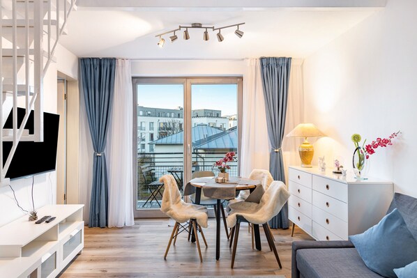 TV - Maisonette Apartment near Airport in Schönefeld (Schönefeld)