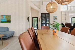 Dining - Modern holiday home near beach and nature (Nexø)