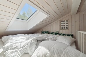 3 bedrooms, free WiFi - Modern holiday home near beach and nature (Nexø)