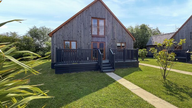 Unclassified image, 1 of 8, button - 3 bedroom accommodation in Brigg (Brigg)